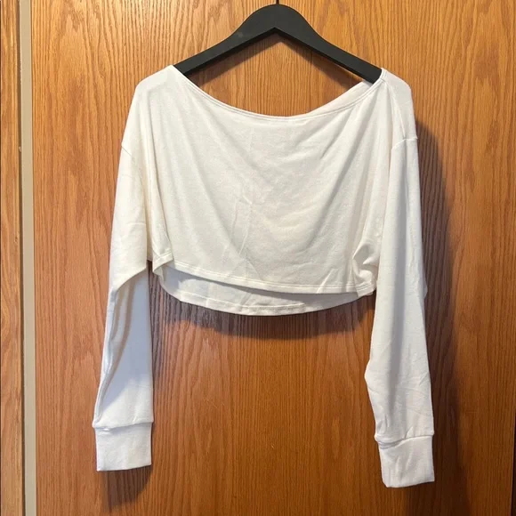Beyond Yoga White Long Sleeve Crop Top - Picture 1 of 3